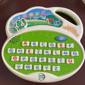 2009 Leap Frog Letter Discoveries Interactive Learning Toy 19138